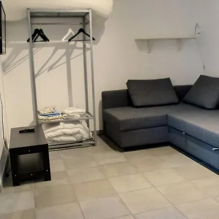 Apartment 100 M De La En Rdc