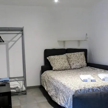 Apartament 100 M De La En Rdc Sanary-sur-Mer