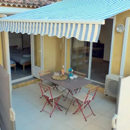100 M De La En Rdc Apartment